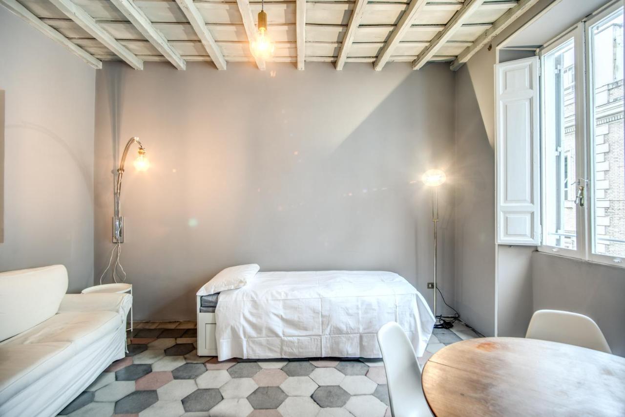 Stylish And Spacious Apartment Next To The Colosseum Рим Экстерьер фото