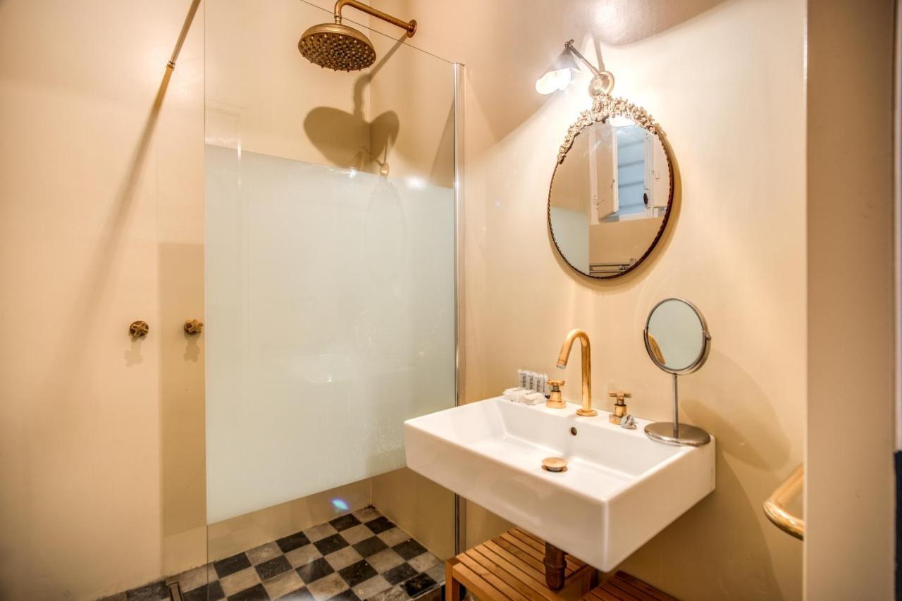 Stylish And Spacious Apartment Next To The Colosseum Рим Экстерьер фото